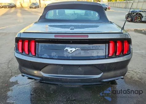 2020 Ford Mustang z USA, uszkodzony, nr VIN 1FATP8UH9L5134445